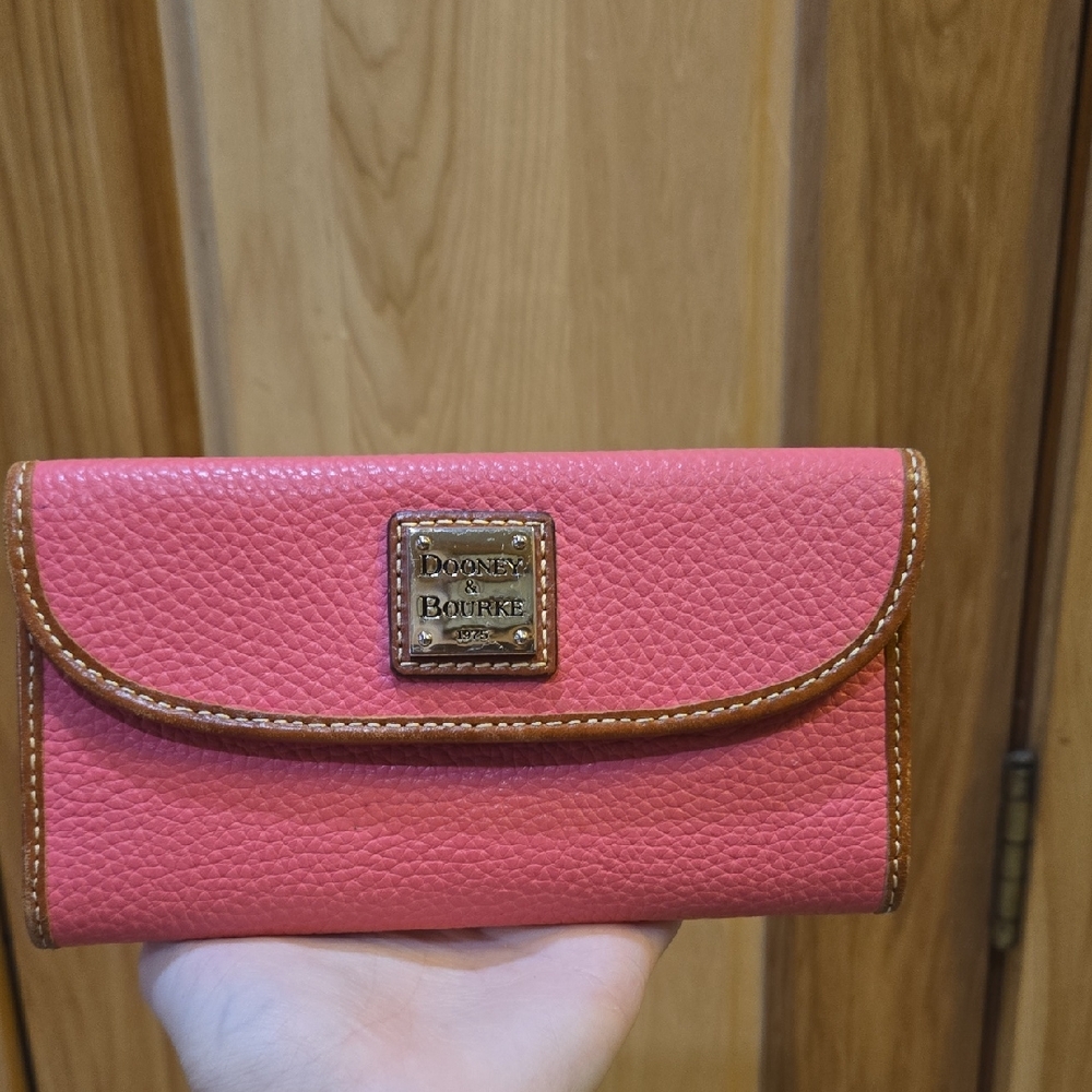 Dooney & Bourke Pink Textured Wallet